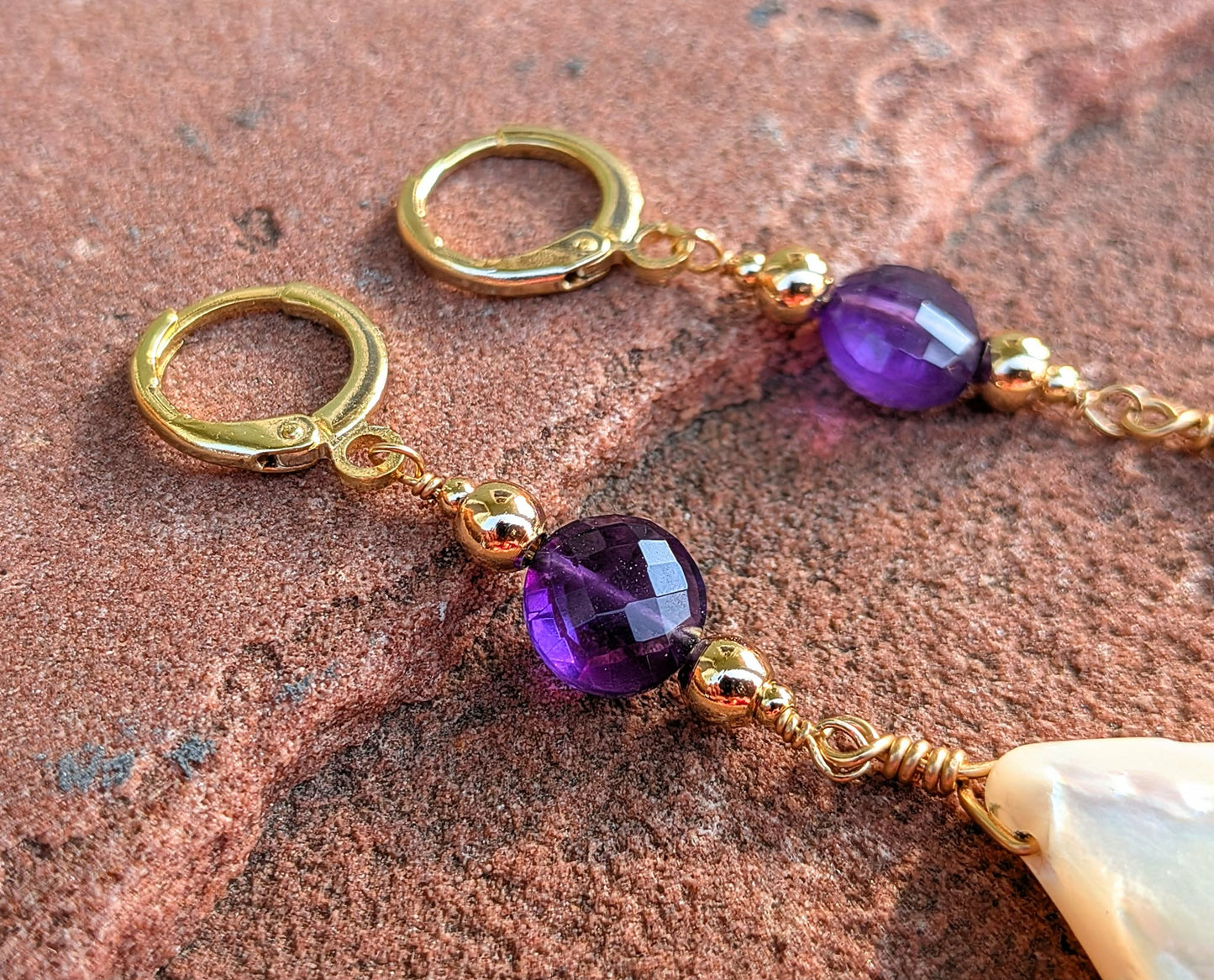 Thetis Necklace and Earrings Set